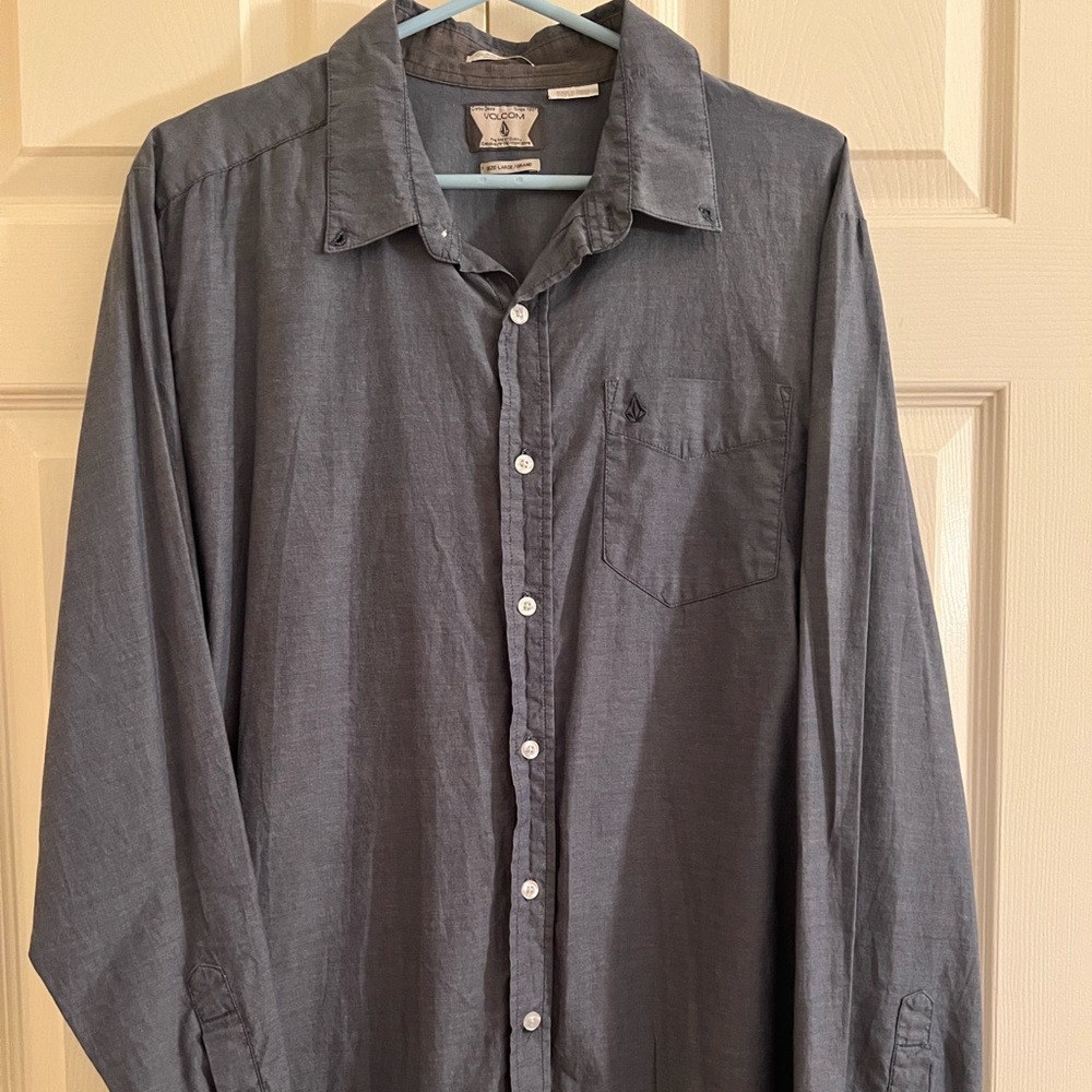 Volcom Gray Casual Button Down Shirt
